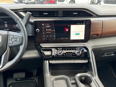 New 2026 GMC Sierra 2500 Denali Ultimate AWD/4WD image 20