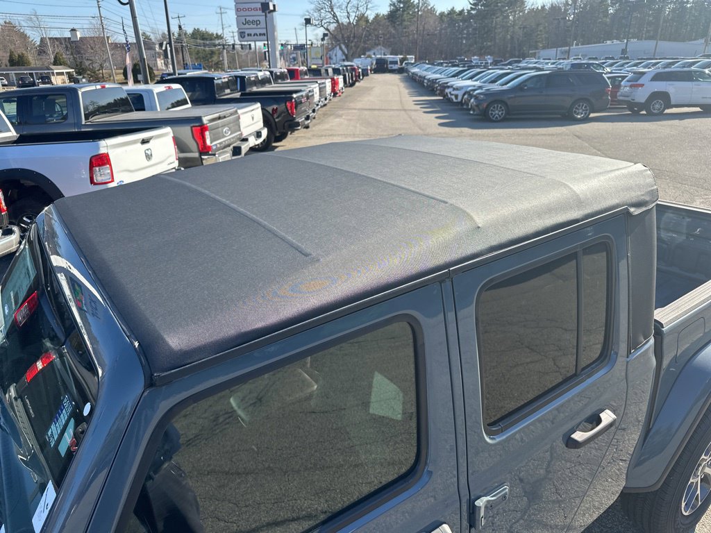 New 2026 Jeep Gladiator Sport AWD/4WD image 28