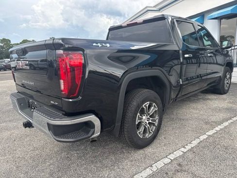 Used 2025 GMC Sierra 1500 SLT AWD/4WD image 5
