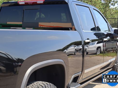 Used 2025 Chevrolet Silverado 2500 High Country w/ Technology Package image 6