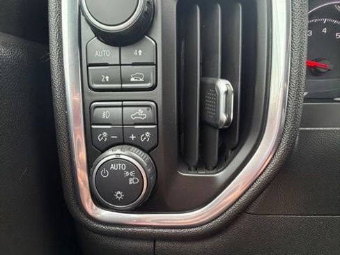 Used 2019 Chevrolet Silverado 1500 RST w/ All-Star Edition AWD/4WD image 16