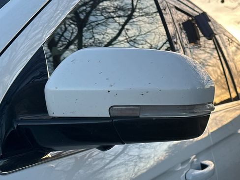 Used 2021 Ford Expedition XLT image 7