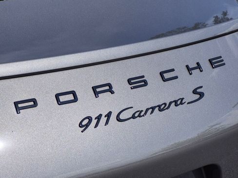 Certified 2017 Porsche 911 Carrera S RWD image 24