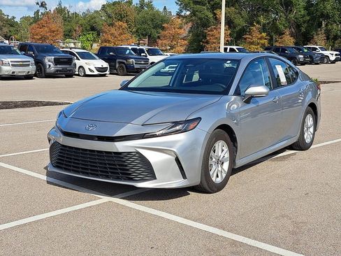 Certified 2025 Toyota Camry LE image 29