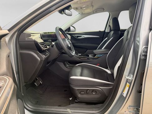 Used 2025 Buick Envision Sport Touring AWD/4WD image 10