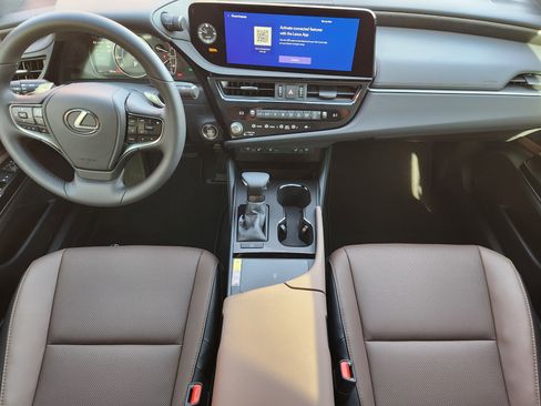 New 2025 Lexus ES 350 w/ Premium Package image 19