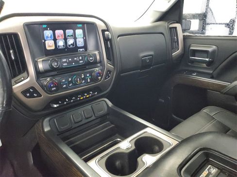 Used 2018 GMC Sierra 3500 Denali w/ Duramax Plus Package image 19