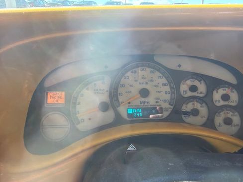Used 2001 GMC Sierra 1500 SLE RWD image 3