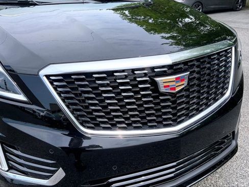 Used 2025 Cadillac XT5 Luxury w/ LPO, Floor Liner Package AWD/4WD image 30