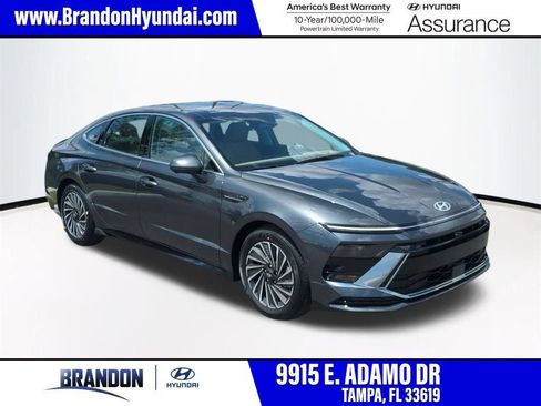 New 2026 Hyundai Sonata Limited FWD image 1