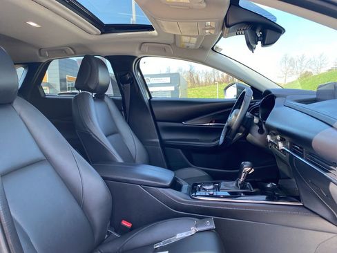 Used 2025 MAZDA CX-30 AWD 2.5 S w/ Preferred Package image 11