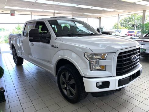 Used 2016 Ford F150 XLT w/ Equipment Group 302A Luxury AWD/4WD image 4