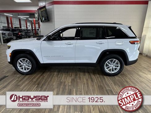 New 2026 Jeep Grand Cherokee Laredo X AWD/4WD image 2