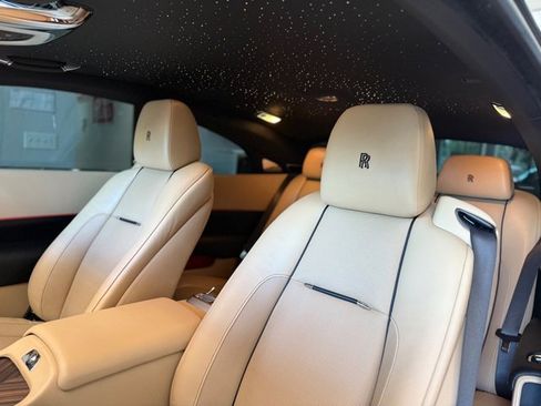 Used 2019 Rolls-Royce Wraith image 38