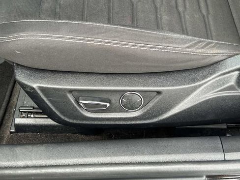 Certified 2017 Ford Mustang Coupe image 16