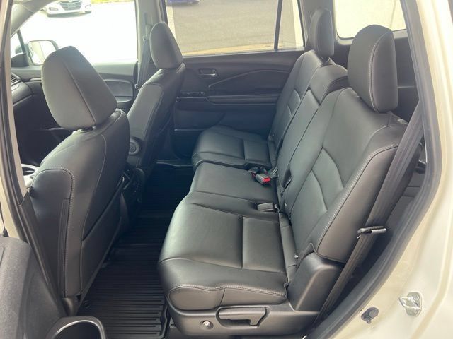 Certified 2021 Honda Pilot Special Edition image 9