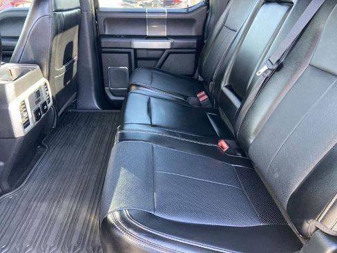 Used 2018 Ford F150 Lariat w/ Equipment Group 502A Luxury image 21