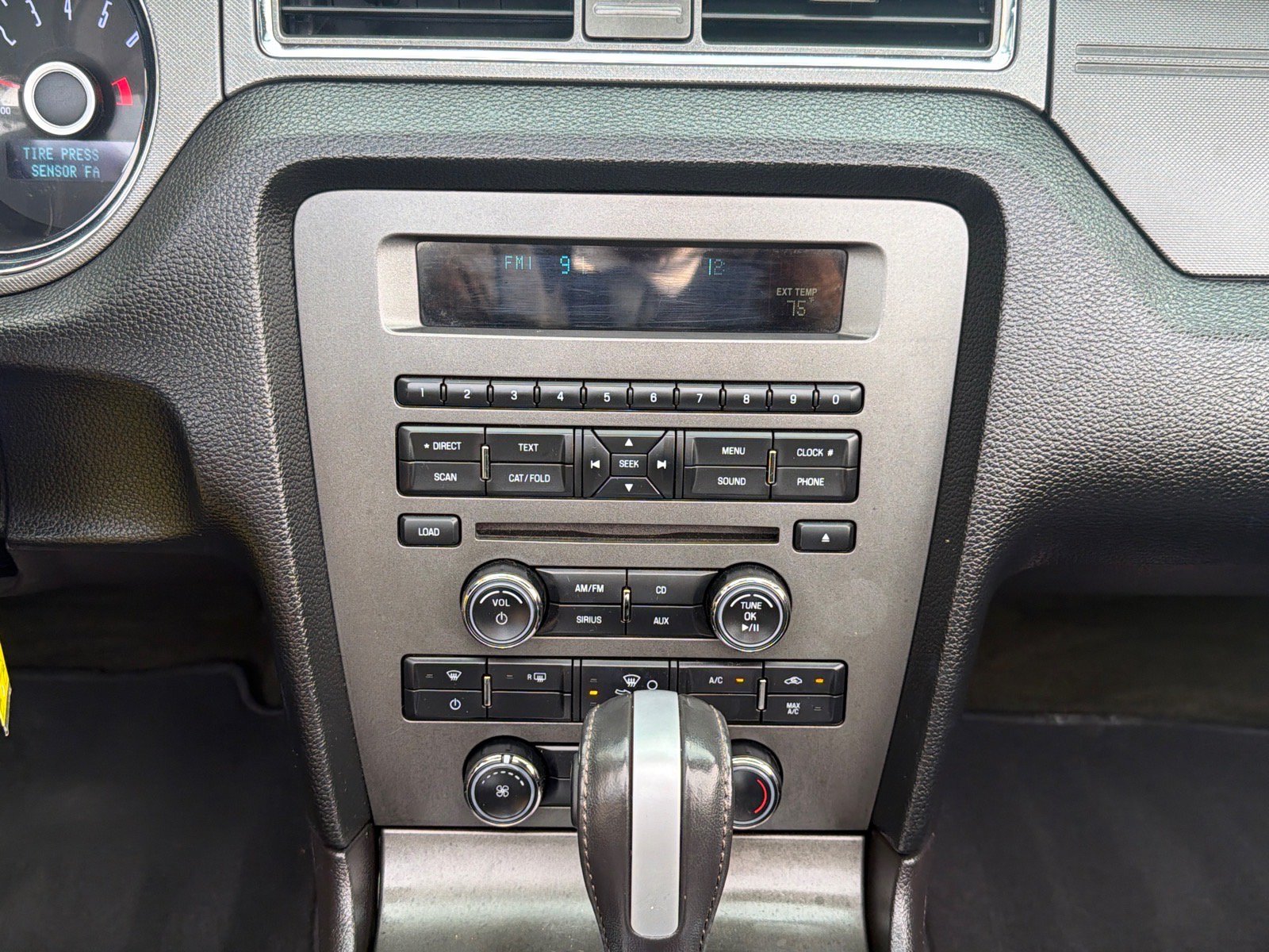 Used 2014 Ford Mustang Convertible RWD image 14