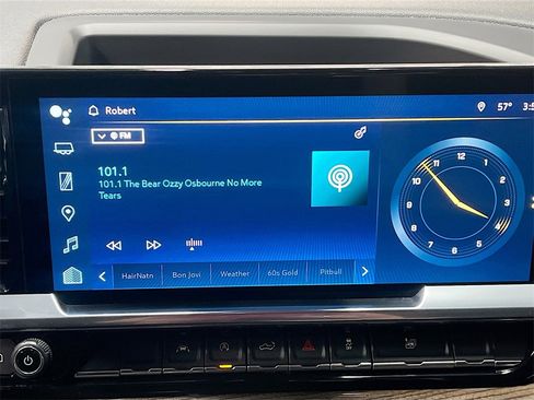 Used 2023 Chevrolet Silverado 1500 LT image 15