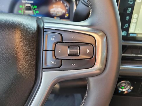 Used 2024 Chevrolet Silverado 1500 RST w/ Z71 Off-Road Package AWD/4WD image 29