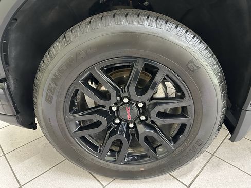 Certified 2024 GMC Sierra 1500 Pro w/ Graphite Edition image 20