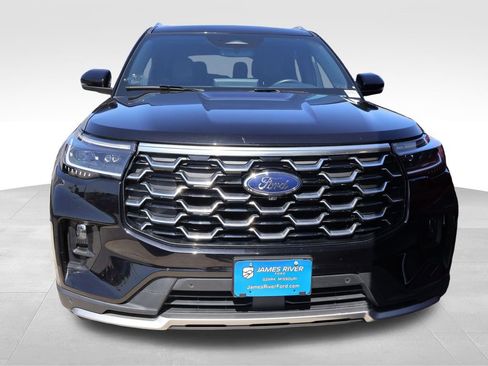Used 2025 Ford Explorer Platinum w/ LUX Leather Package AWD/4WD image 2