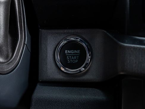 Used 2026 Ford F450 Platinum w/ FX4 Off-Road Package image 23