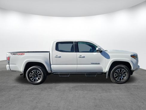 Used 2020 Toyota Tacoma TRD Sport image 23