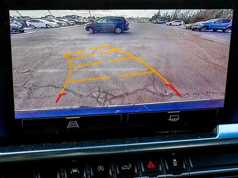 Used 2023 Chevrolet Silverado 1500 LT image 20