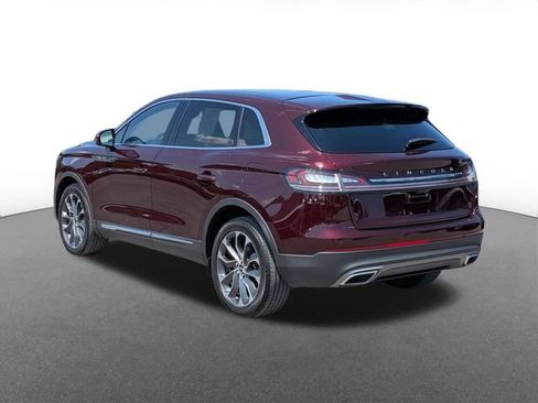 Used 2023 Lincoln Nautilus Reserve w/ Luxury Package AWD/4WD image 4