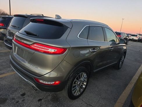 Used 2017 Lincoln MKC Reserve w/ Lincoln MKC Climate Package image 2