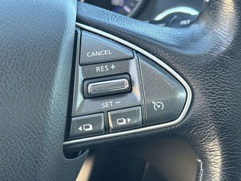 Used 2016 INFINITI Q50 Premium w/ 2.0T Premium Plus Package AWD/4WD image 19