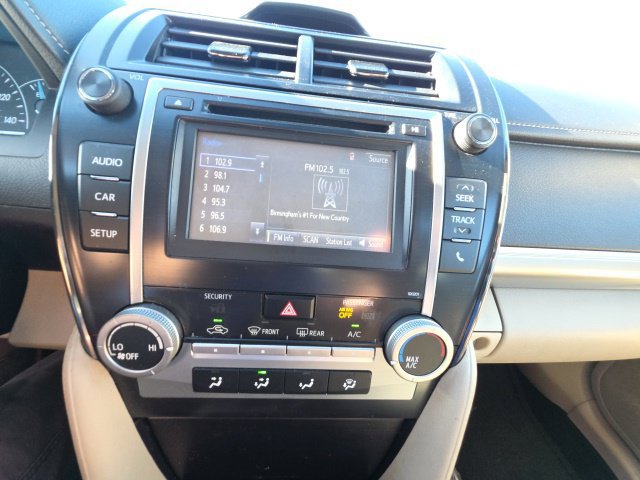 Used 2014 Toyota Camry FWD image 18