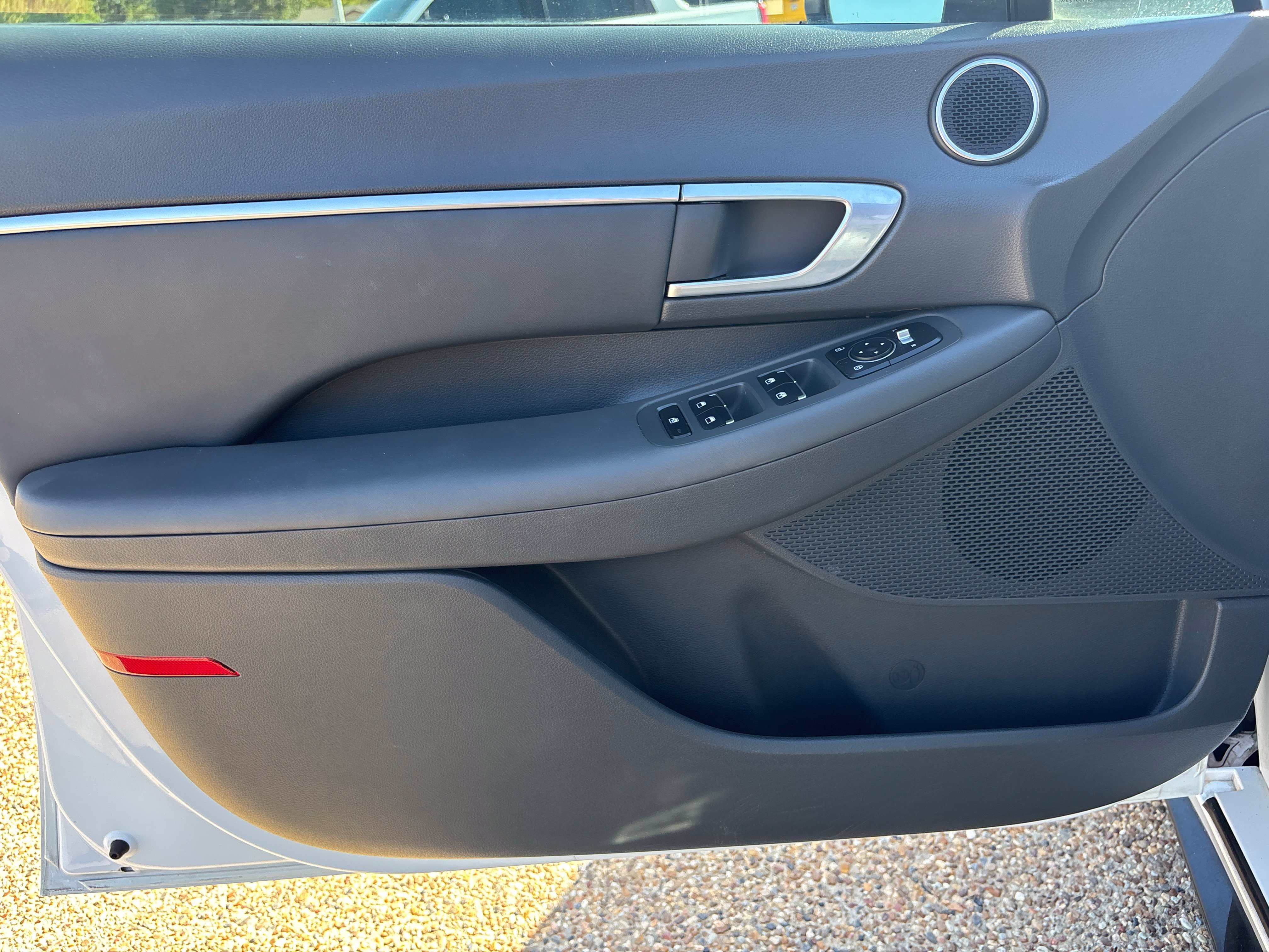 Used 2020 Hyundai Sonata SEL FWD image 19