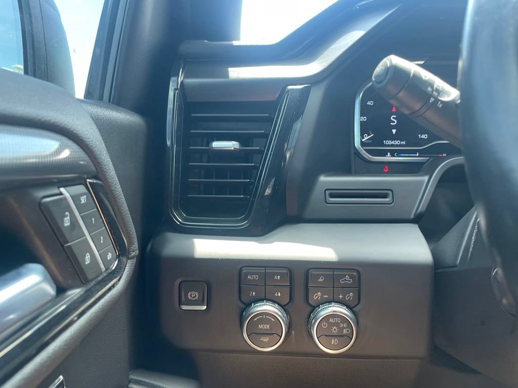 Used 2022 GMC Sierra 1500 AT4 AWD/4WD image 12