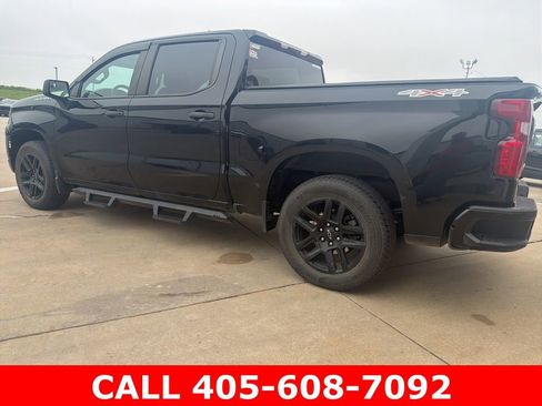 Used 2022 Chevrolet Silverado 1500 Custom AWD/4WD image 3