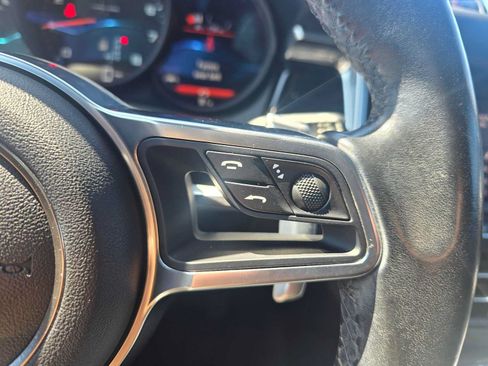 Used 2019 Porsche Macan AWD/4WD image 31
