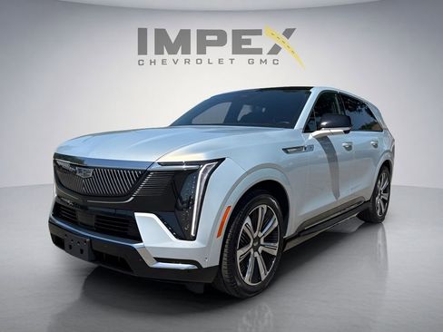 Used 2025 Cadillac Escalade IQ Luxury 1 AWD/4WD image 1