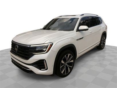 Used 2024 Volkswagen Atlas SEL Premium R-Line