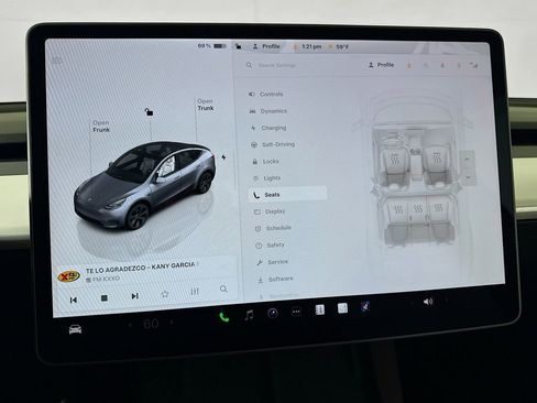 Used 2024 Tesla Model Y Long Range AWD/4WD image 41
