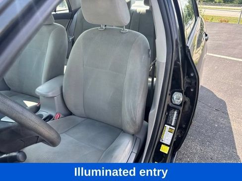Used 2011 Toyota Corolla LE FWD image 9