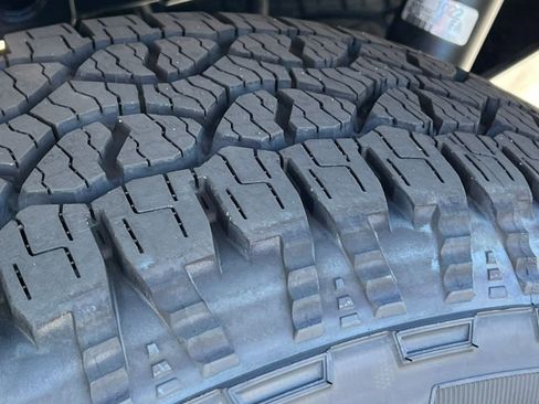 Used 2025 Ford F150 XLT w/ Equipment Group 302A MID image 10