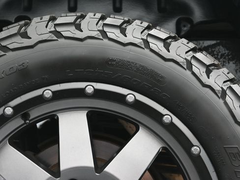 Used 2019 Toyota Tundra SR5 w/ SR5 Upgrade Package image 42