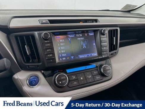 Used 2018 Toyota RAV4 Limited w/ Carpet Mat Package AWD/4WD image 12