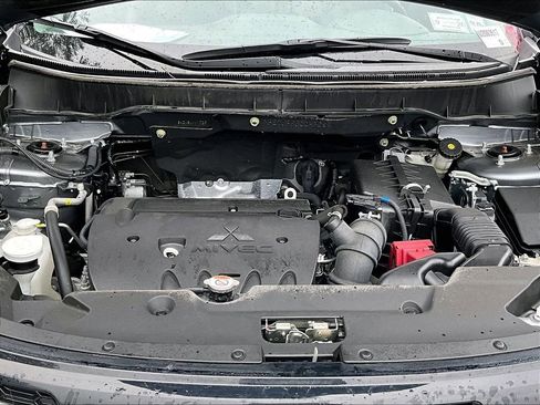 Used 2025 Mitsubishi Outlander Sport SE image 34