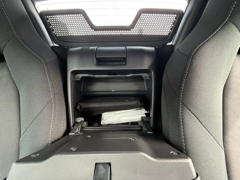 New 2026 MAZDA MX-5 Miata Club w/ Interior Package RWD image 22