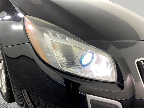 Used 2013 Buick Regal GS FWD image 31