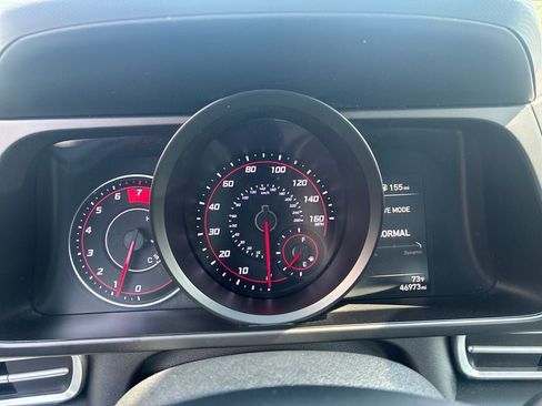 Used 2022 Hyundai Elantra SEL FWD image 17