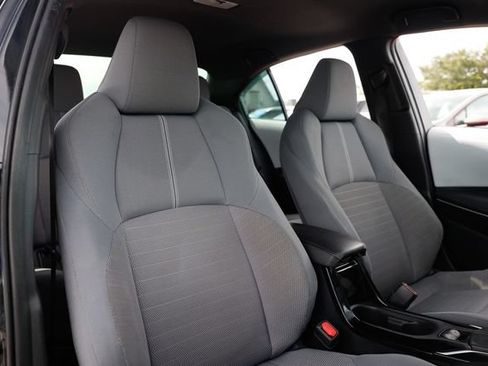 Used 2021 Toyota Corolla SE FWD image 21