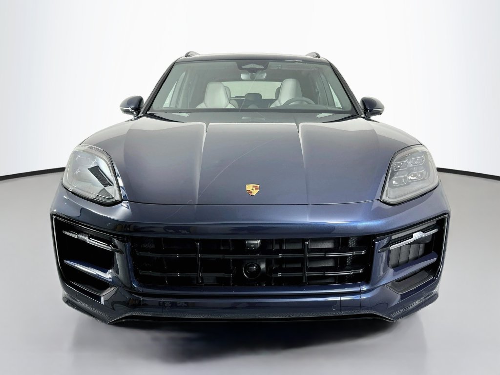 New 2026 Porsche Cayenne GTS AWD/4WD image 6